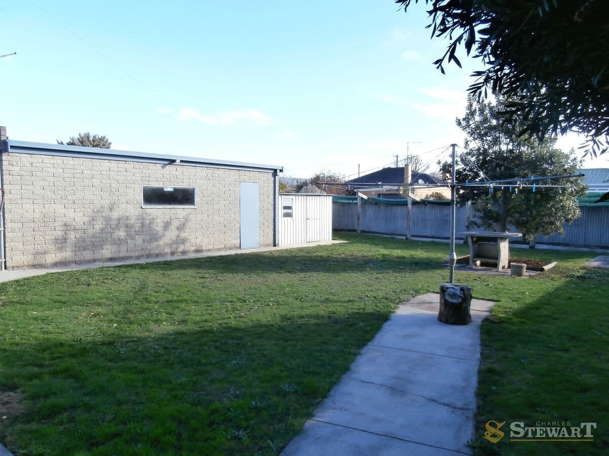 3 Robertson Street, Colac, VIC, Colac - Thumbnail 8