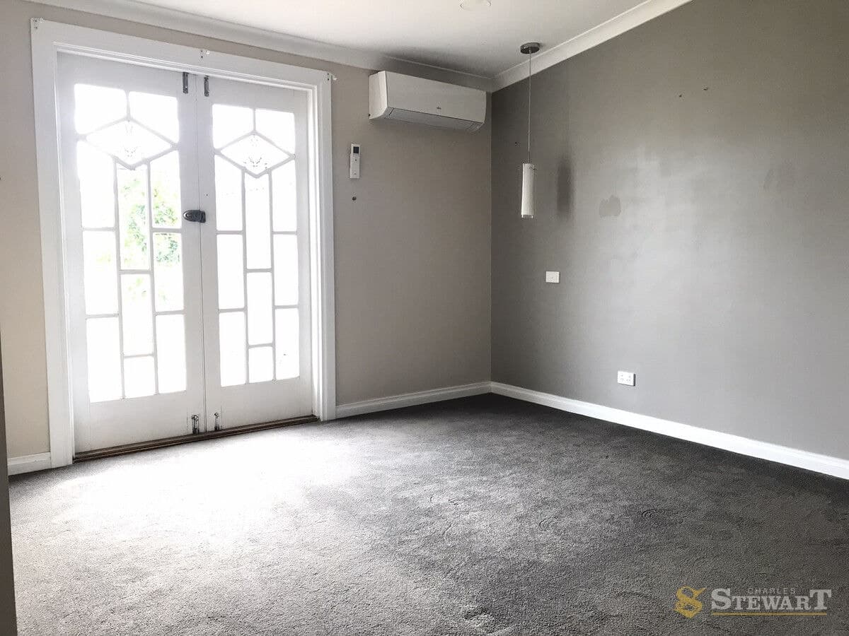 215 Sinclair Street South, Colac, VIC, Colac - Thumbnail 4