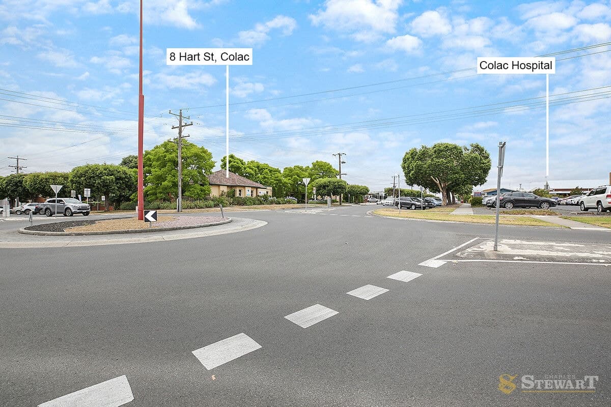 8 Hart Street, Colac, VIC, Colac - Thumbnail 2