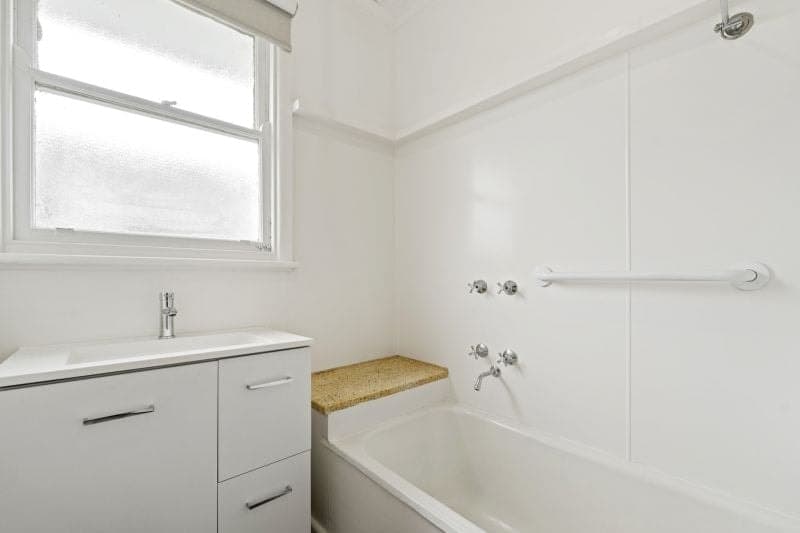 22 Churchill Square Colac VIC, Colac - Thumbnail 6