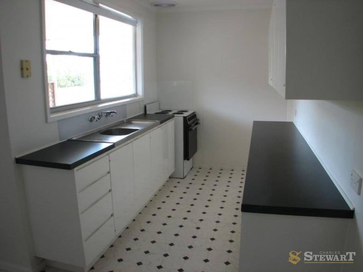 14 Ball Street, Colac, VIC, Colac - Thumbnail 2