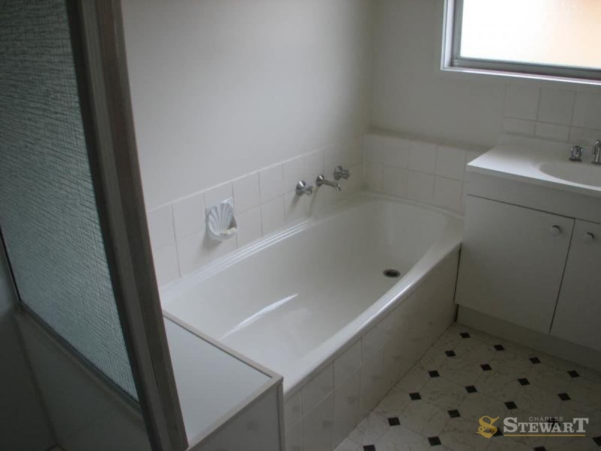 14 Ball Street, Colac, VIC, Colac - Thumbnail 4