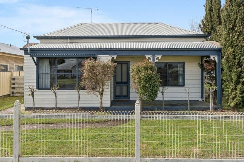 30 Scott Street Colac VIC, Colac - Image 1