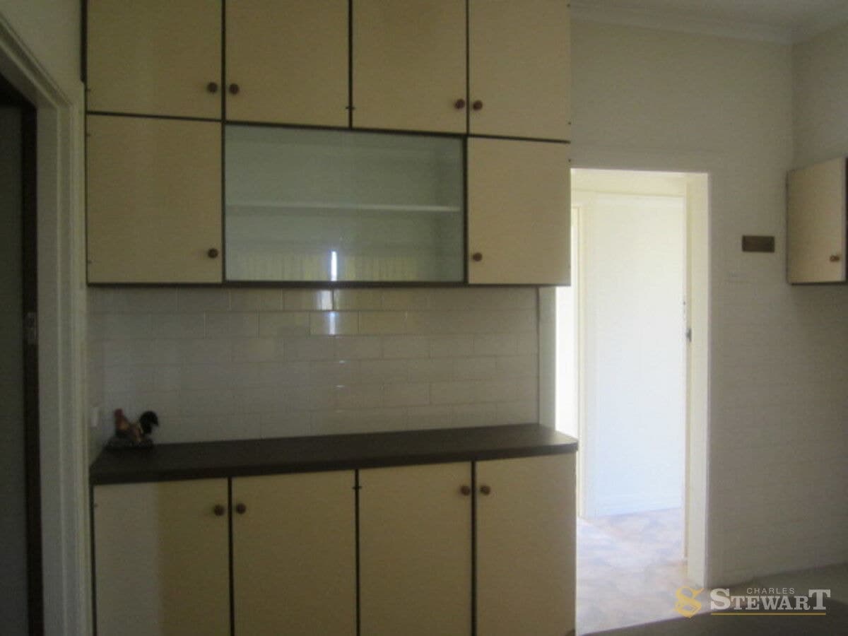 166 Hearn Street, Colac, VIC, Colac - Thumbnail 4
