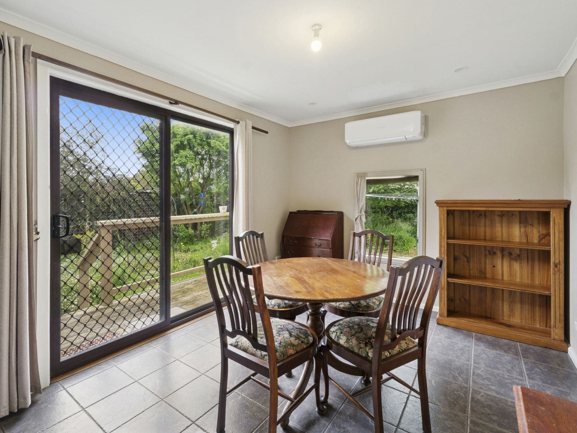 18 Churchill Square Colac VIC, Colac - Thumbnail 4