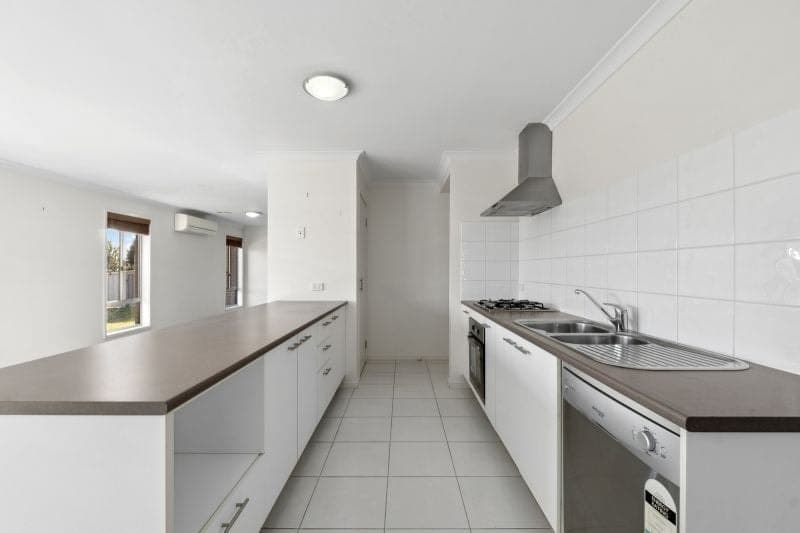 12 Fulford Crescent Elliminyt VIC, Elliminyt - Thumbnail 3