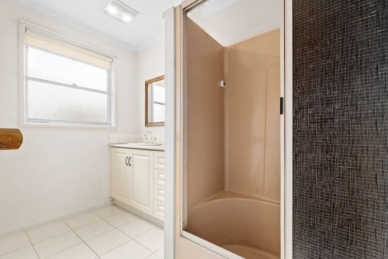 6 Bassett Court Colac VIC, Colac - Thumbnail 5