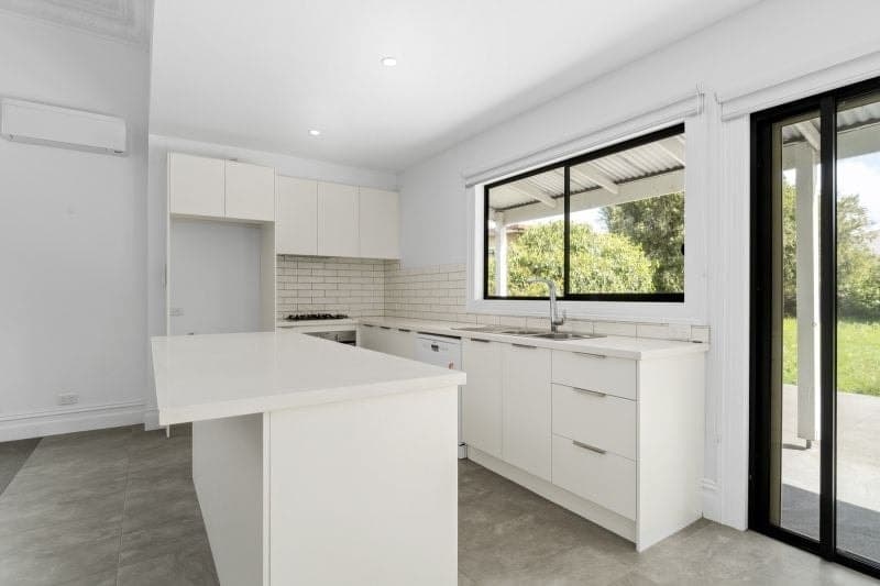 15 Queen Street Colac VIC, Colac - Thumbnail 2