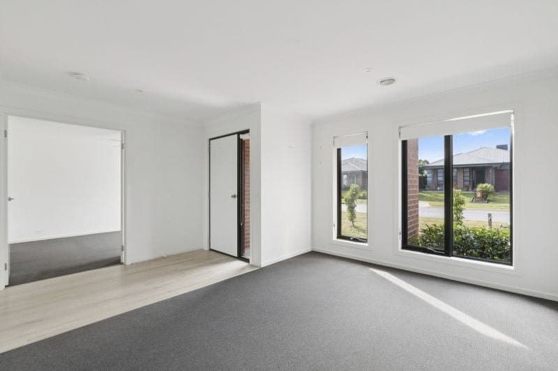 31 Imperial Drive Colac VIC, Colac - Thumbnail 2