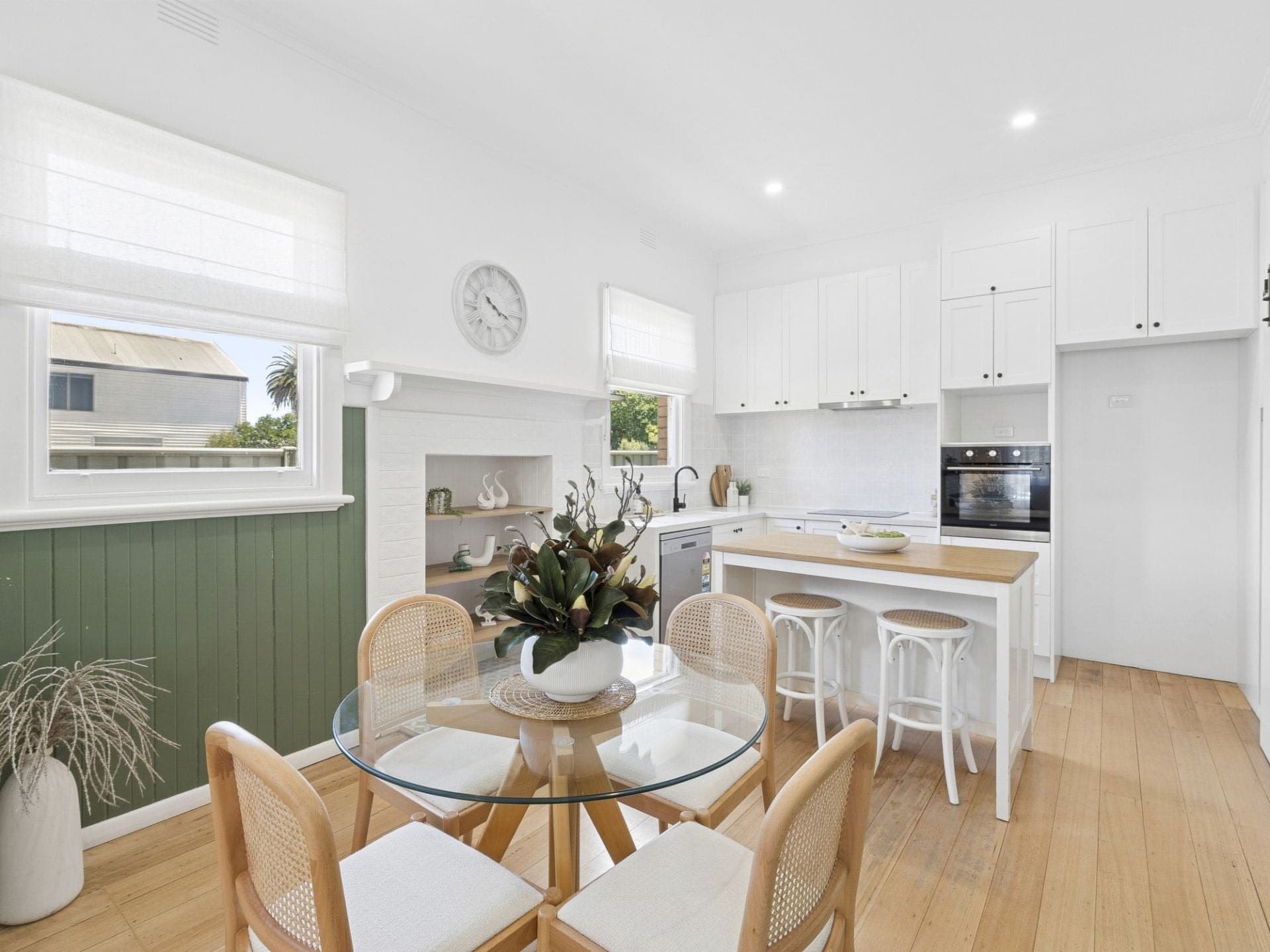 5 Manifold Street Colac VIC, Colac - Thumbnail 2