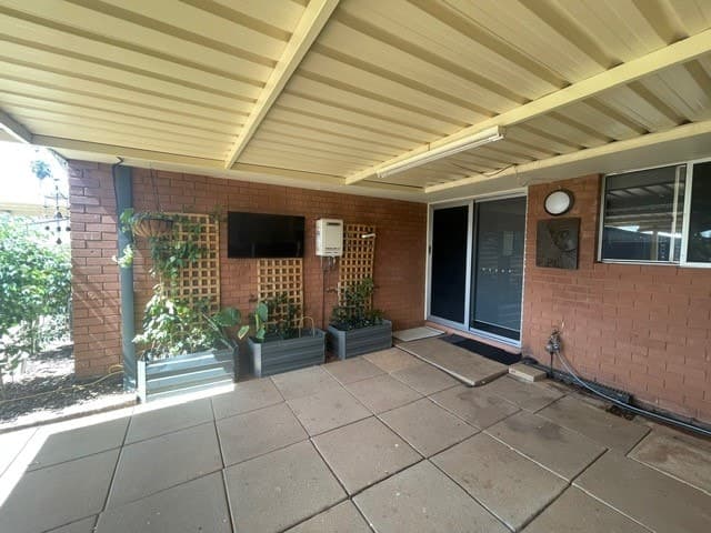 32B Talmalmo Place,
	
			
							SOUTH KALGOORLIE
				
							
							WA
			6430, South Kalgoorlie - Thumbnail 5