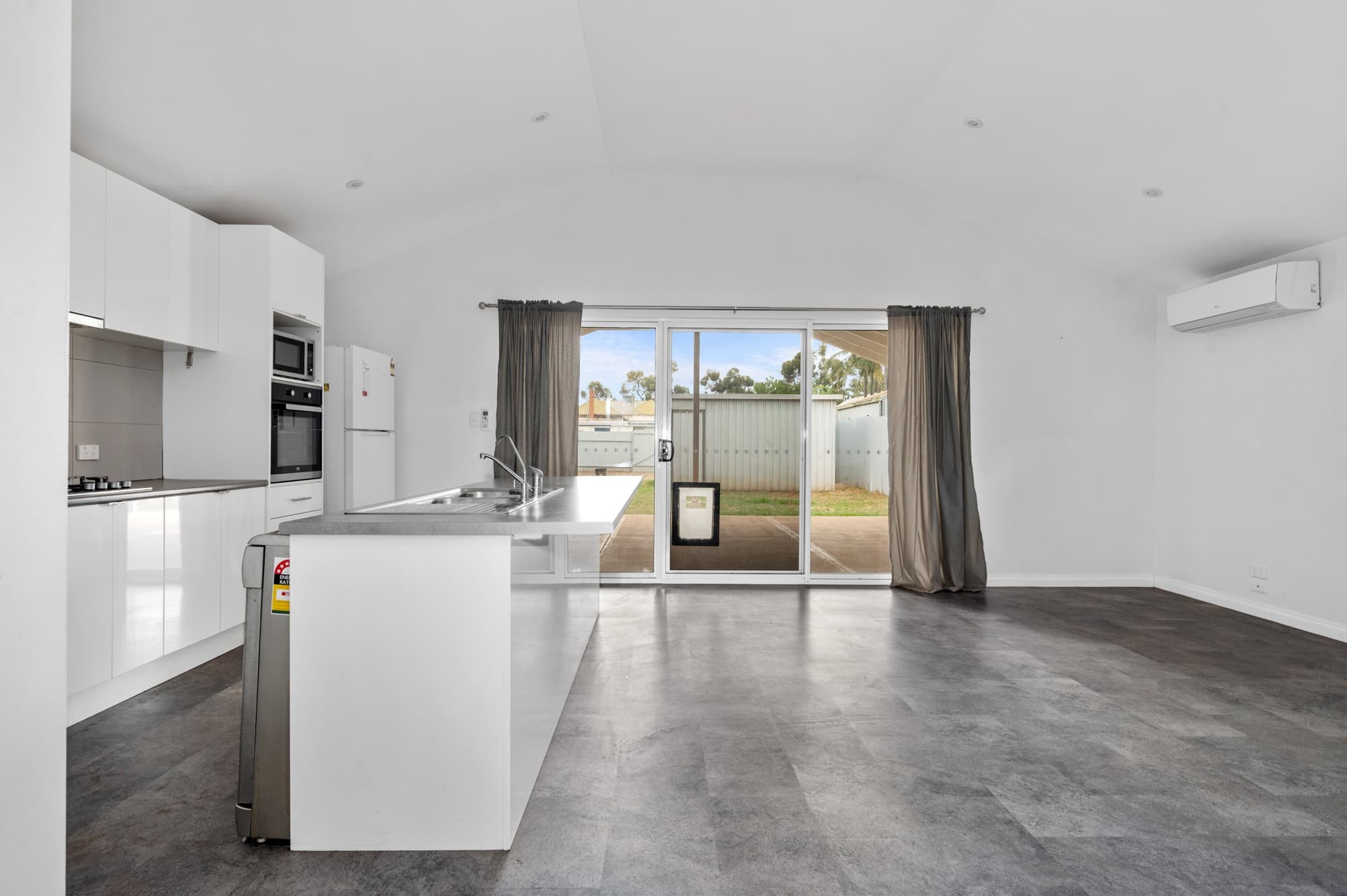 140 Macdonald Street,
	
			
							KALGOORLIE
				
							
							WA
			6430, Kalgoorlie - Image 1