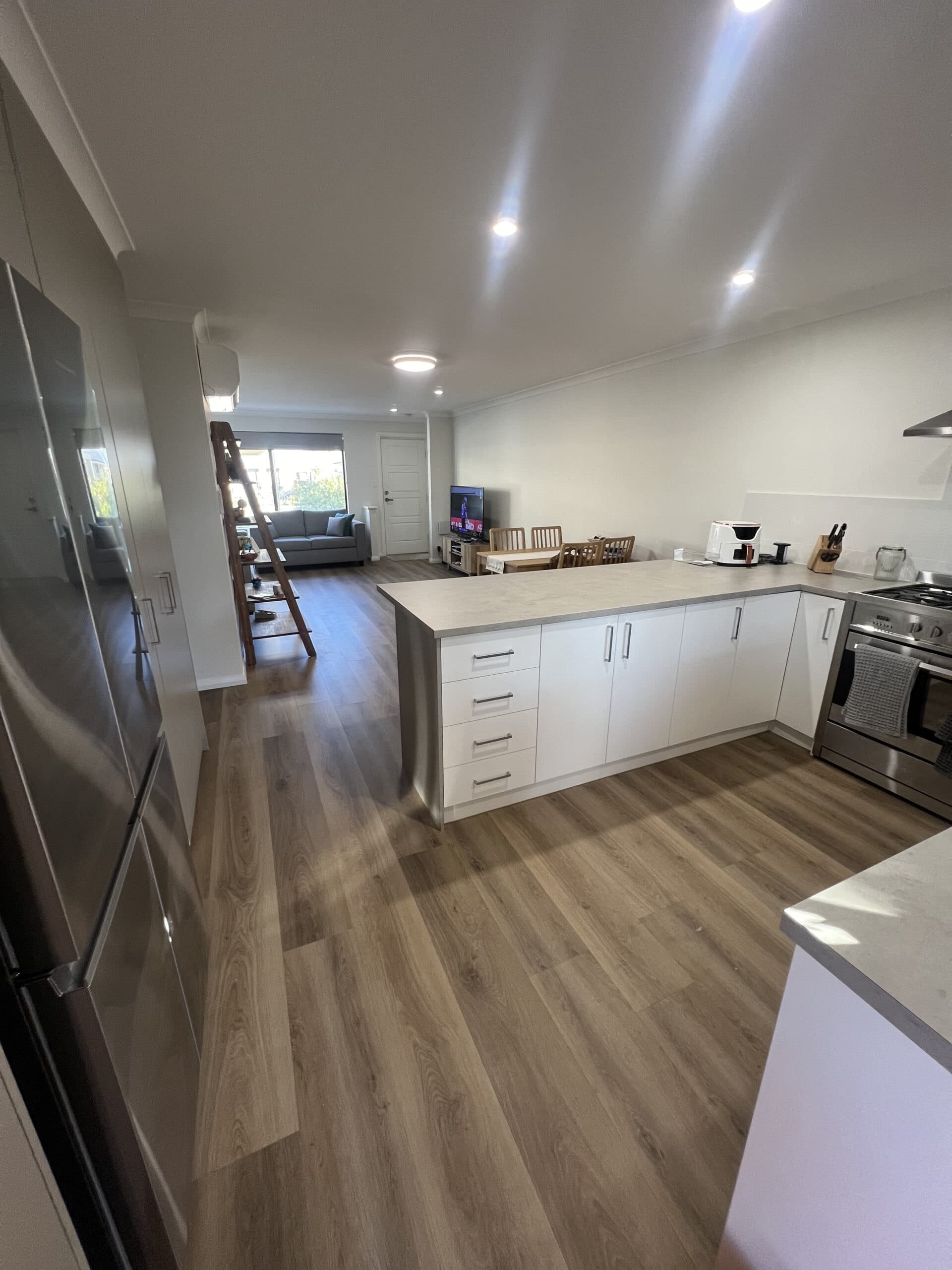 10/25-27 Oswald Street, South Kalgoorlie - Thumbnail 2