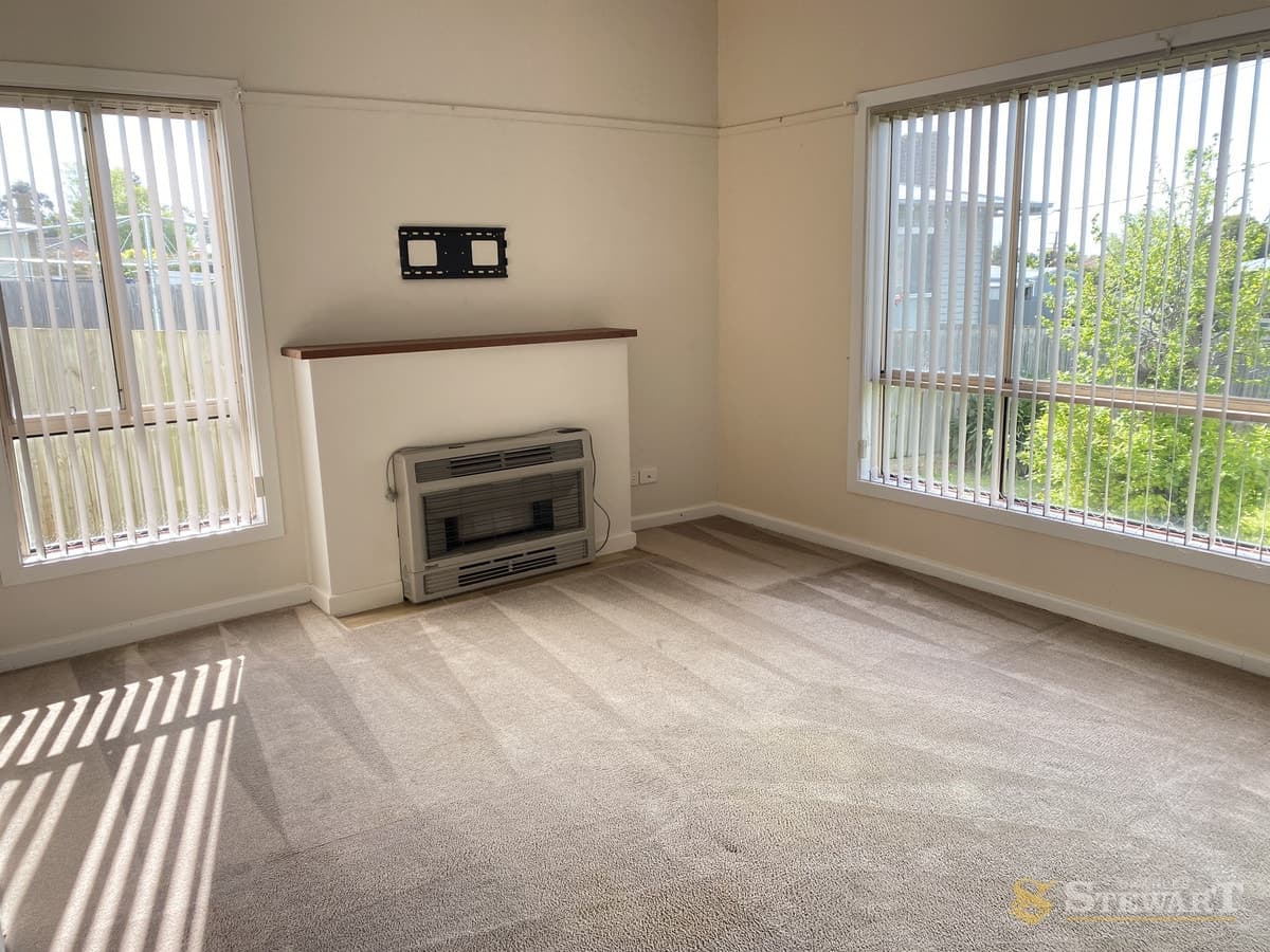 33 Russell Street, Camperdown, VIC, Camperdown - Thumbnail 2