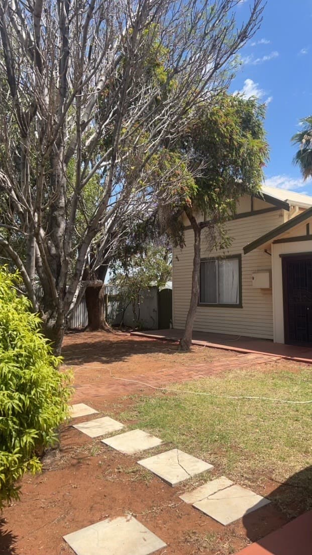 240 MacDonald Street,
	
			
							KALGOORLIE
				
							
							WA
			6430, Kalgoorlie - Image 1