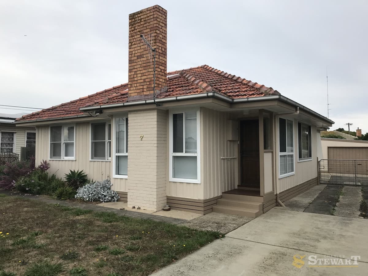 7 Bartlett Street, Colac, VIC, Colac - Image 1