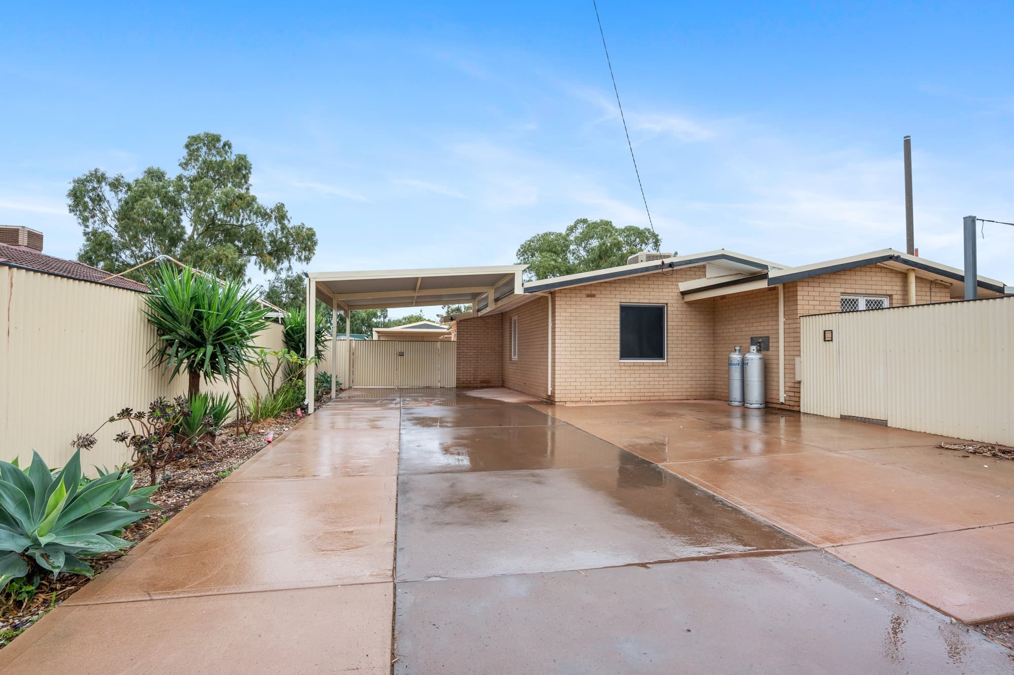 9 Kapai Place,
	
			
							SOUTH KALGOORLIE
				
							
							WA
			6430, South Kalgoorlie - Image 1