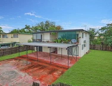 3 / 1 Narangi Street, Heatley, Heatley - Image 1