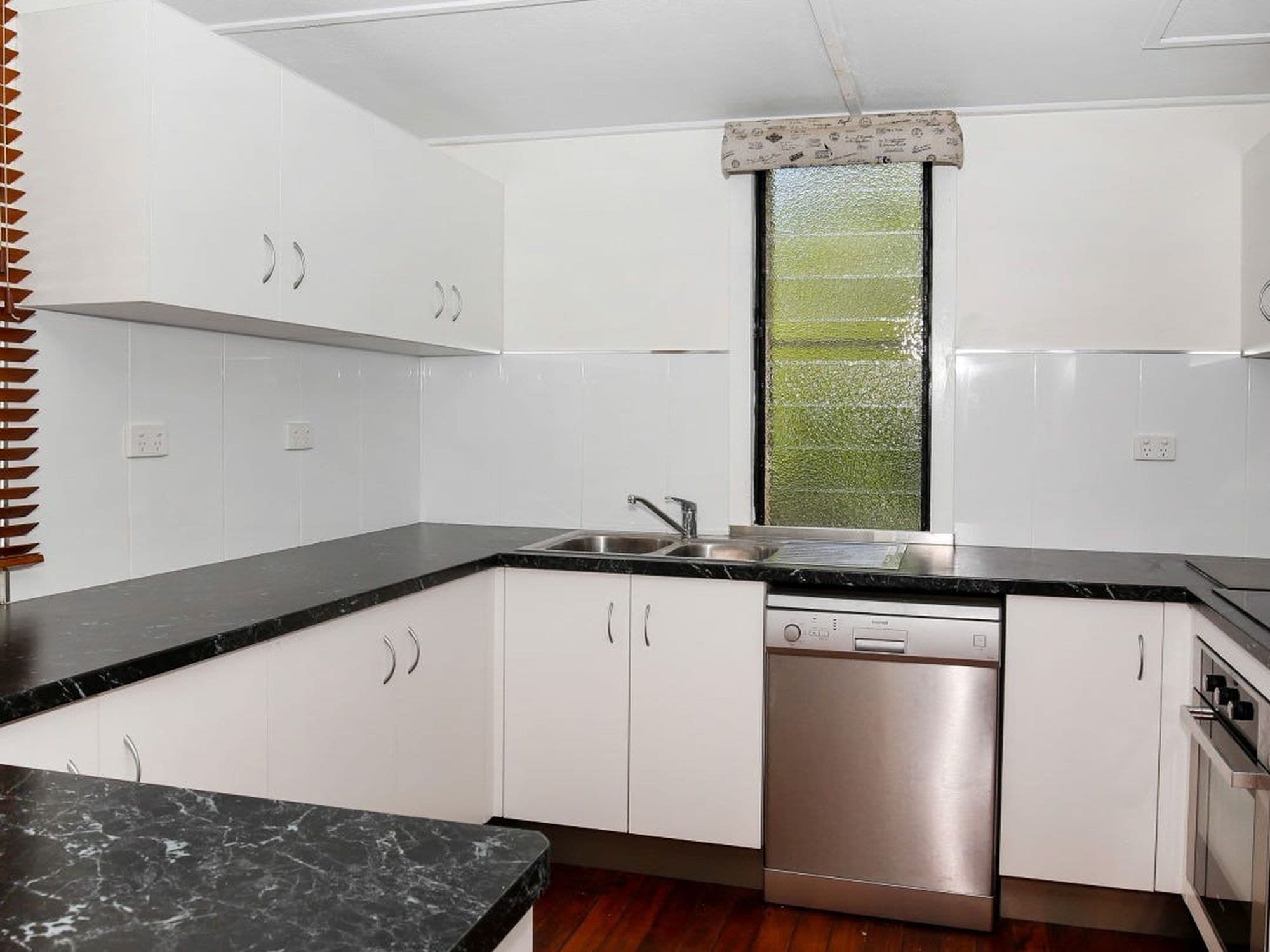 69 Armstrong Street, Hermit Park, Hermit Park - Image 1