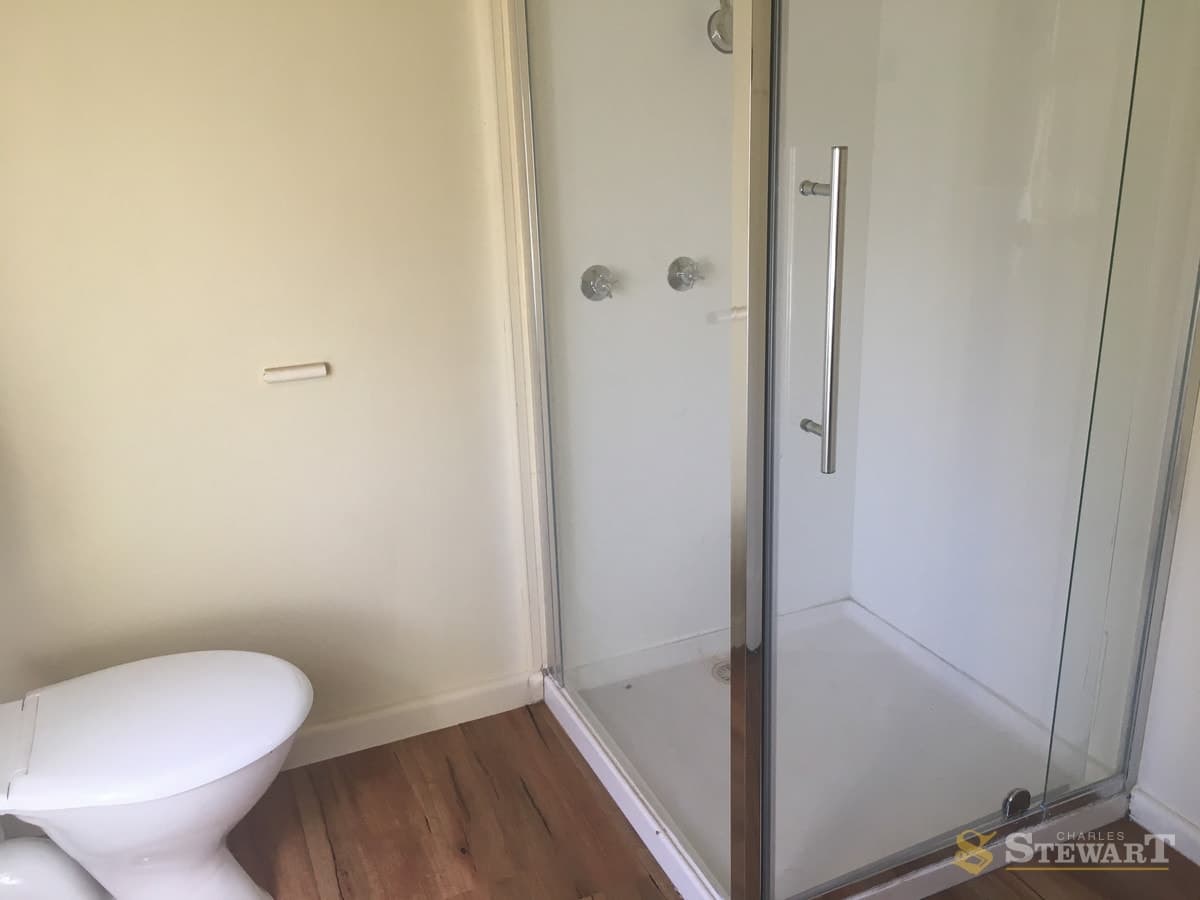 22 Parrott Street, Cobden, VIC, Cobden - Thumbnail 6