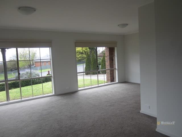 24 Harris Road, Elliminyt, VIC, Elliminyt - Thumbnail 4