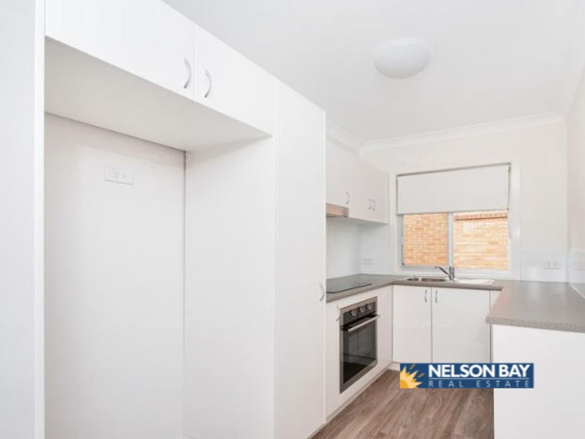 2 / 96 Sandy Point Road, Corlette NSW 2315, Corlette - Thumbnail 2