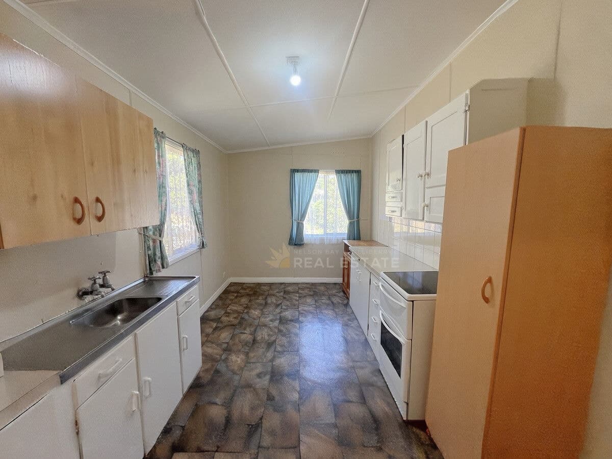 1 / 12 Donald Street, Nelson Bay NSW 2315, Nelson Bay - Thumbnail 3
