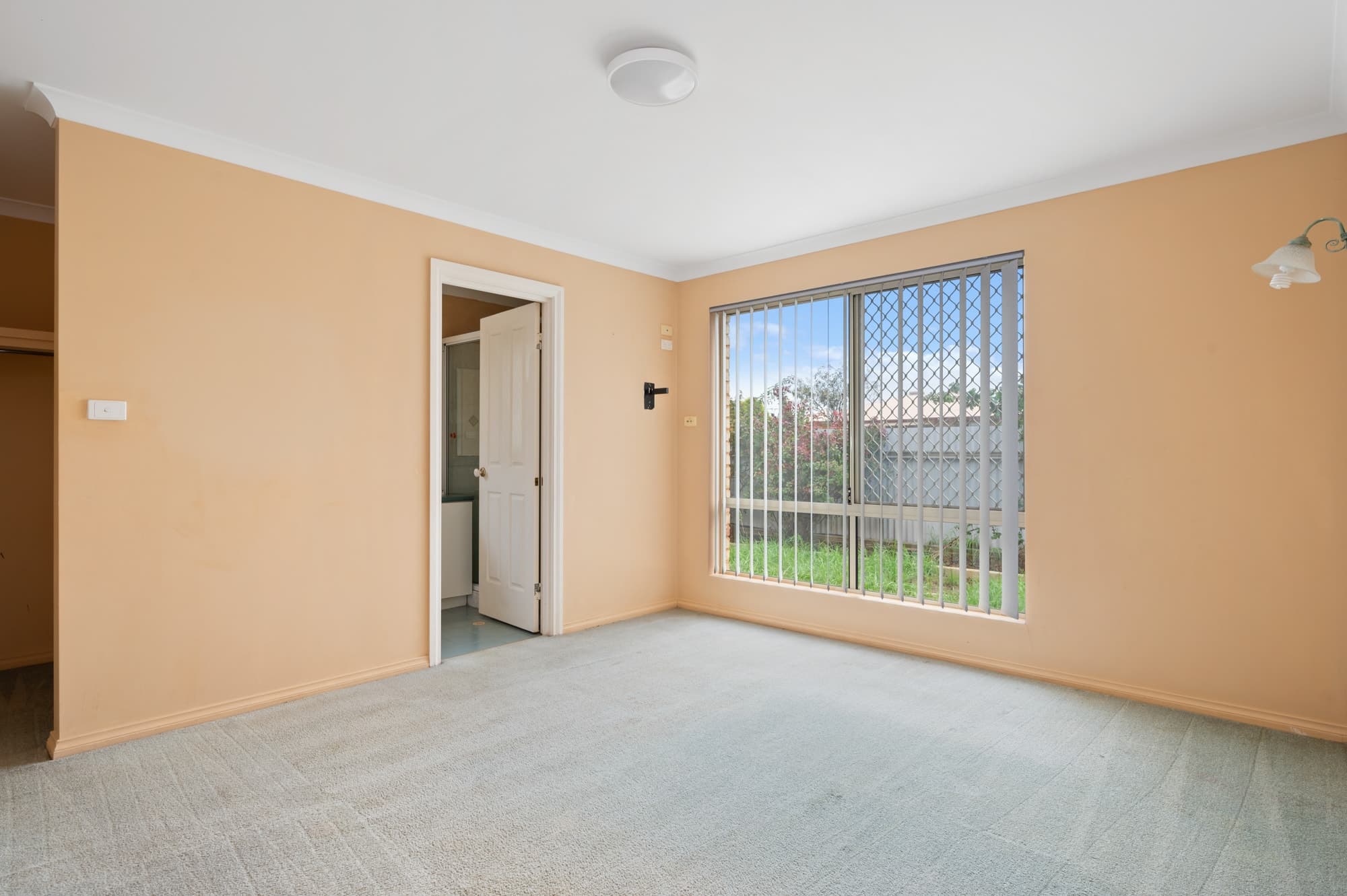 44 Rhodes Street, South Kalgoorlie - Thumbnail 6