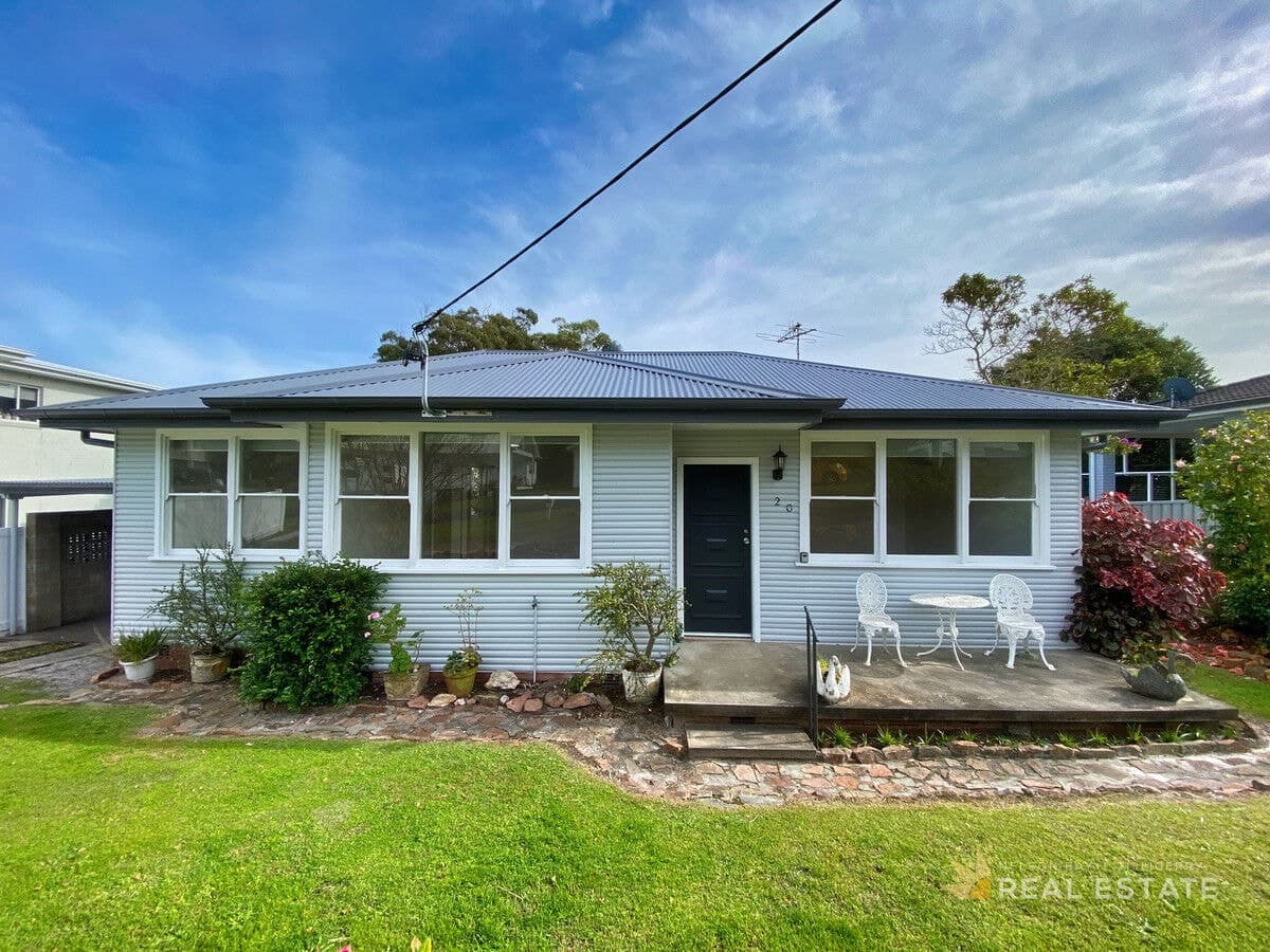20 Victor Parade, Shoal Bay NSW 2315, Shoal Bay - Image 1