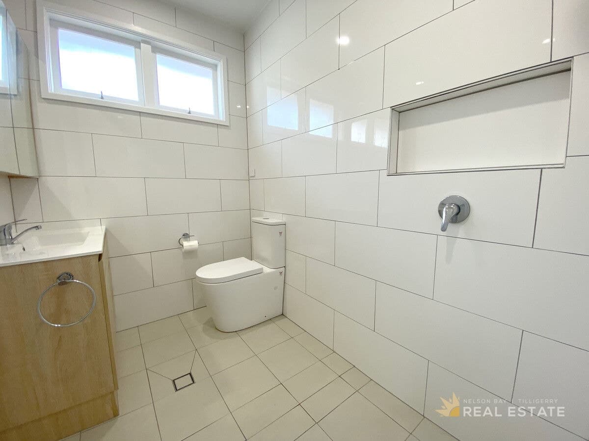 20 Victor Parade, Shoal Bay NSW 2315, Shoal Bay - Thumbnail 3