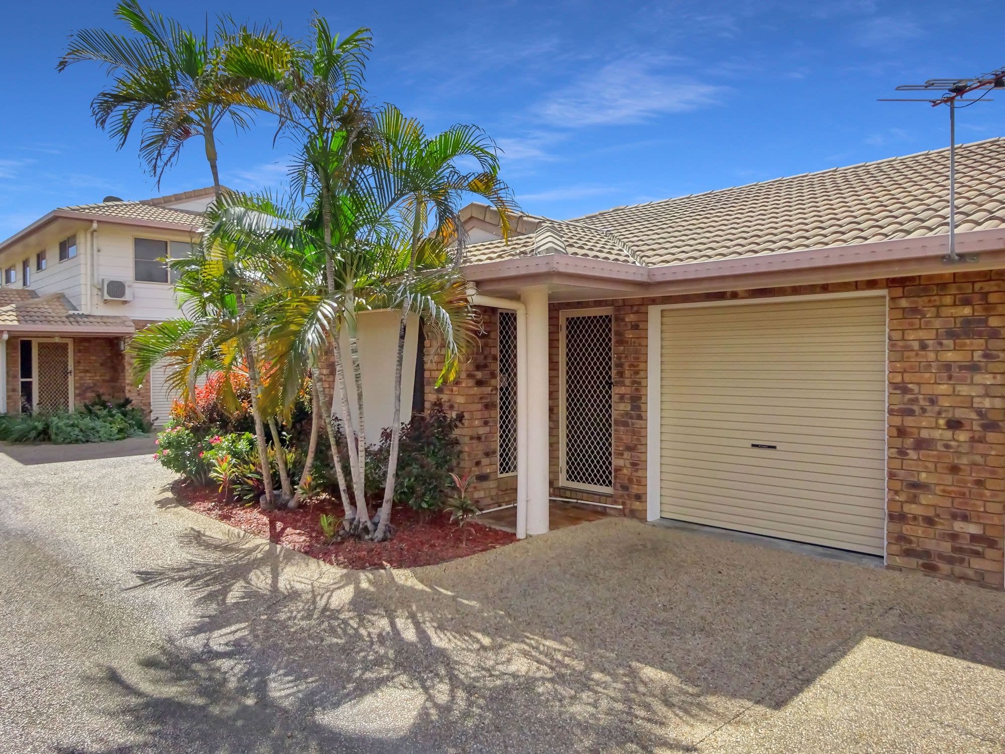 2 / 31 GARDEN STREET, Mundingburra, Mundingburra - Image 1