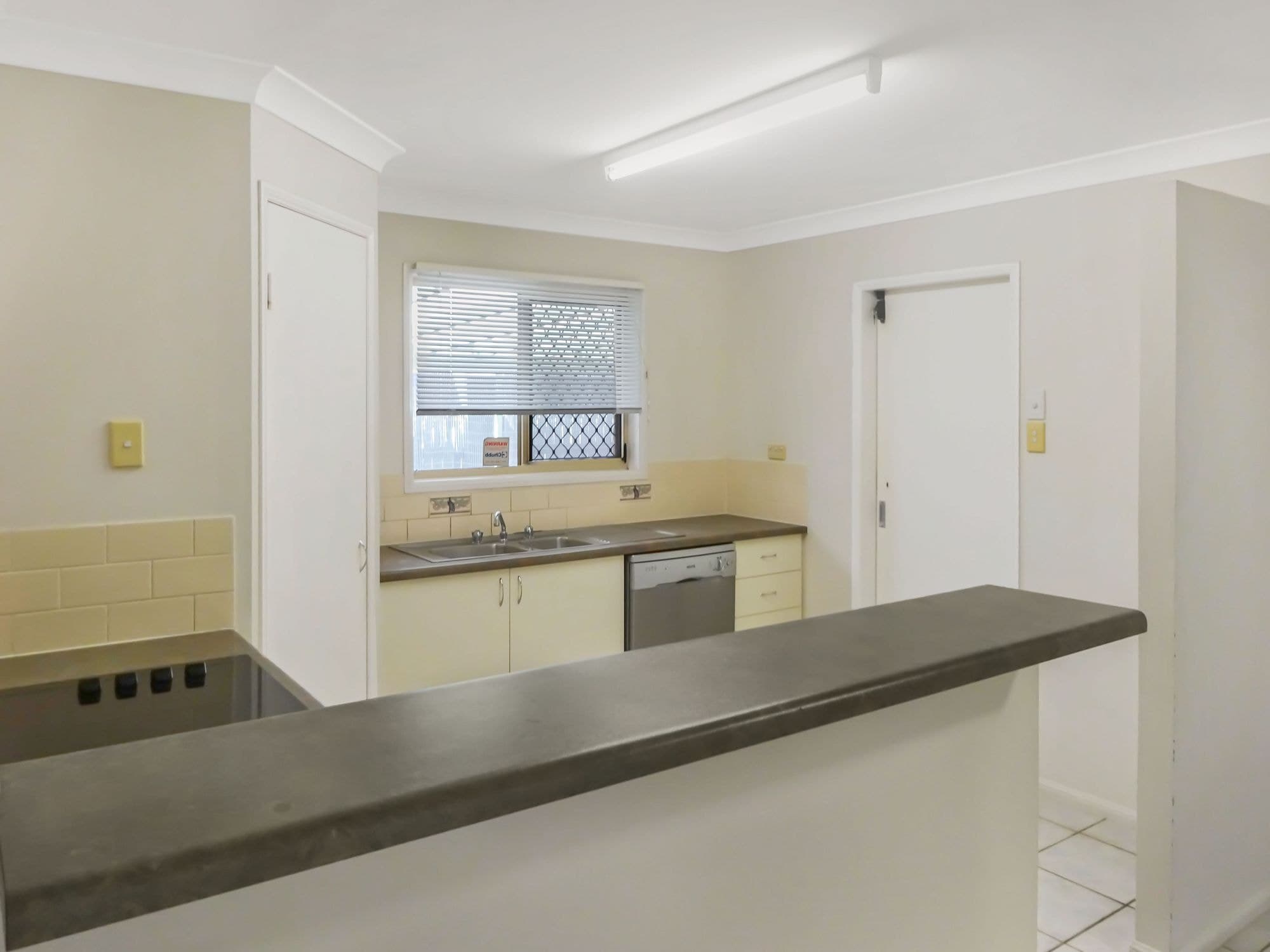 2 / 31 GARDEN STREET, Mundingburra, Mundingburra - Thumbnail 3