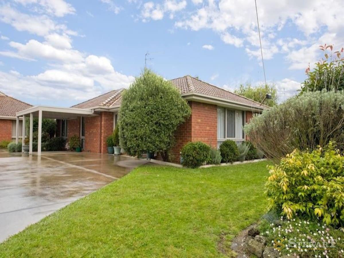 1/11 Dean Court, Elliminyt, VIC, Elliminyt - Image 1