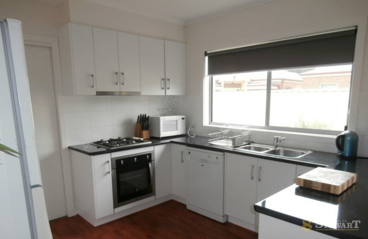 2/21 Dowling Street, Colac, VIC, Colac - Thumbnail 2