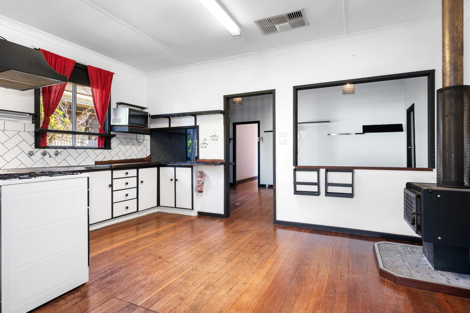 176 Burt Street,
	
			
							BOULDER
				
							
							WA
			6432, Boulder - Thumbnail 6