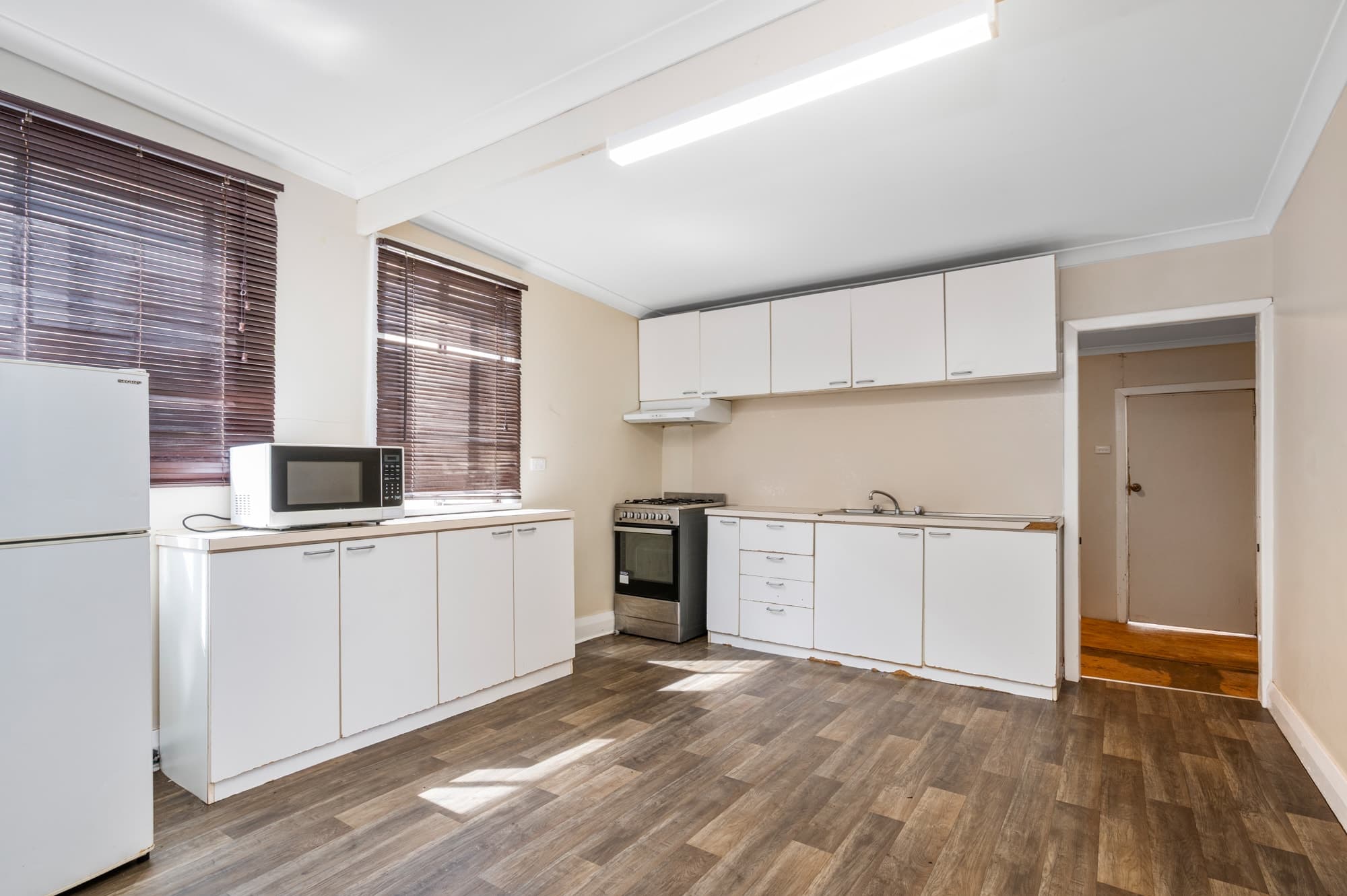 19 Ward Street,
	
			
							LAMINGTON
				
							
							WA
			6430, Lamington - Thumbnail 2