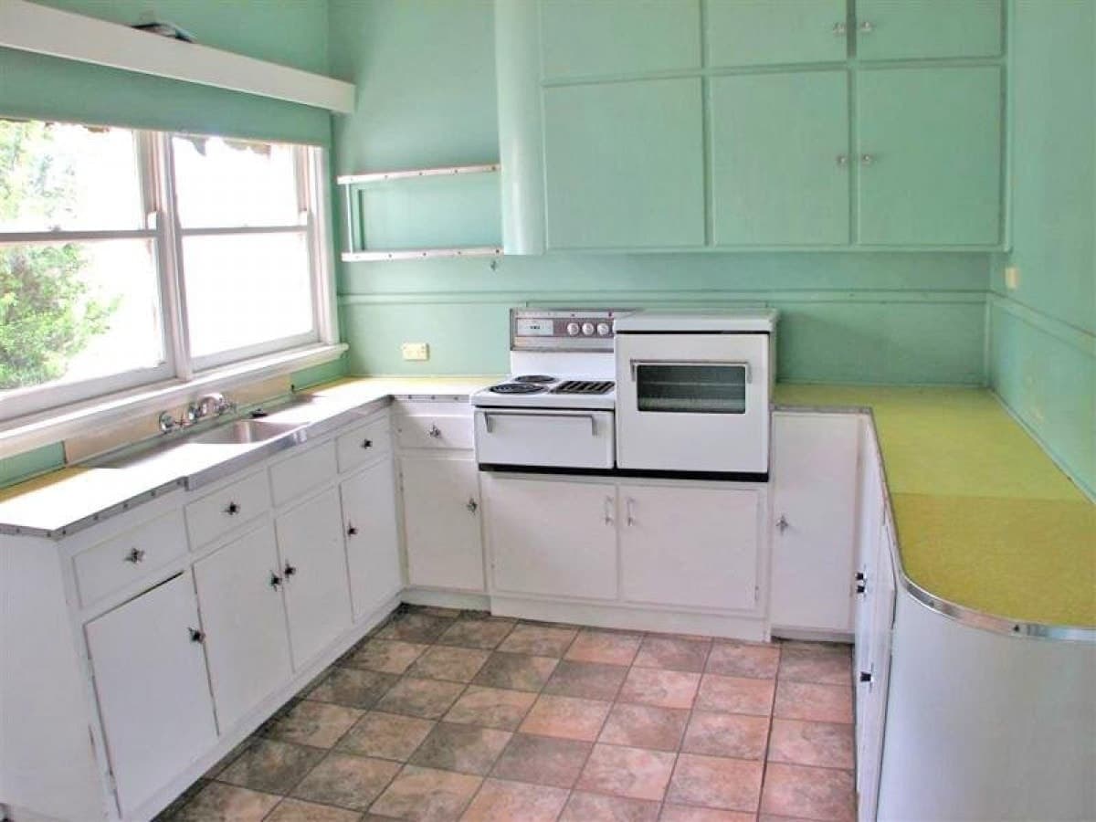 2427 Cobden Stoneyford Road, Pomborneit East, VIC, Pomborneit East - Thumbnail 2