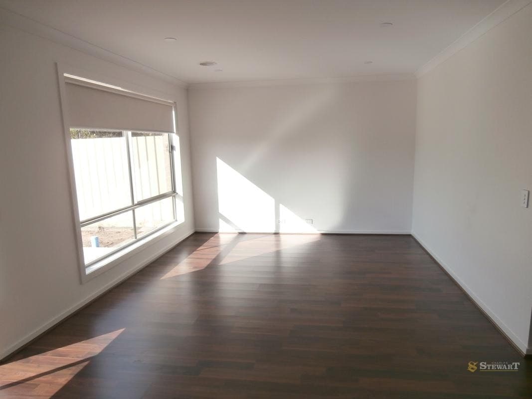 5 Parker Avenue, Colac, VIC, Colac - Thumbnail 2