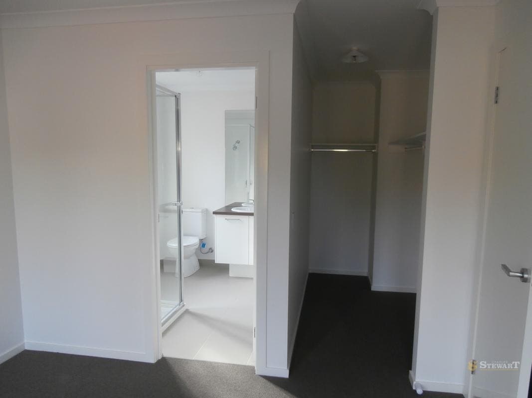 5 Parker Avenue, Colac, VIC, Colac - Thumbnail 6