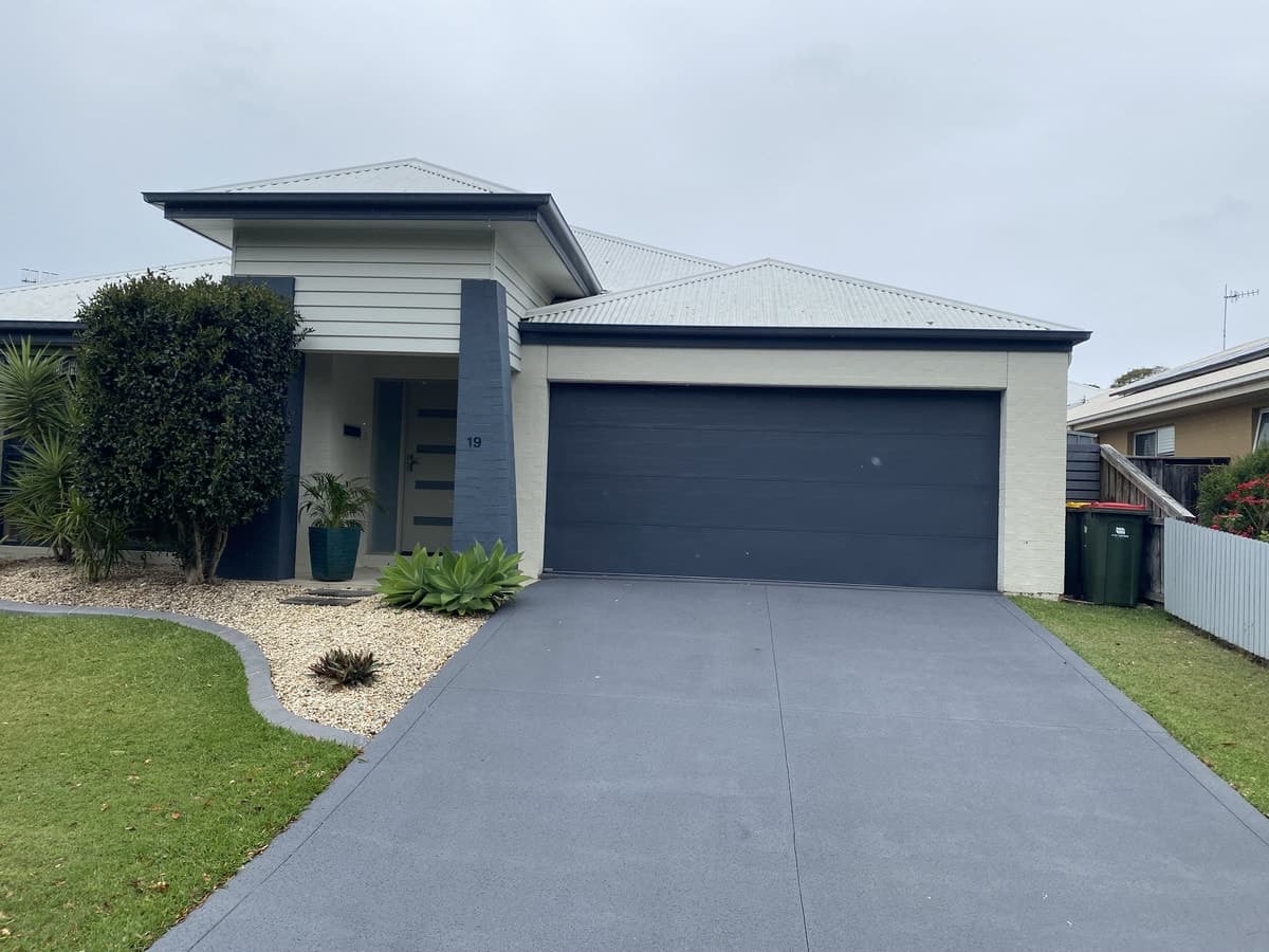19 Seaspray Avenue, Nelson Bay NSW 2315, Nelson Bay - Thumbnail 2