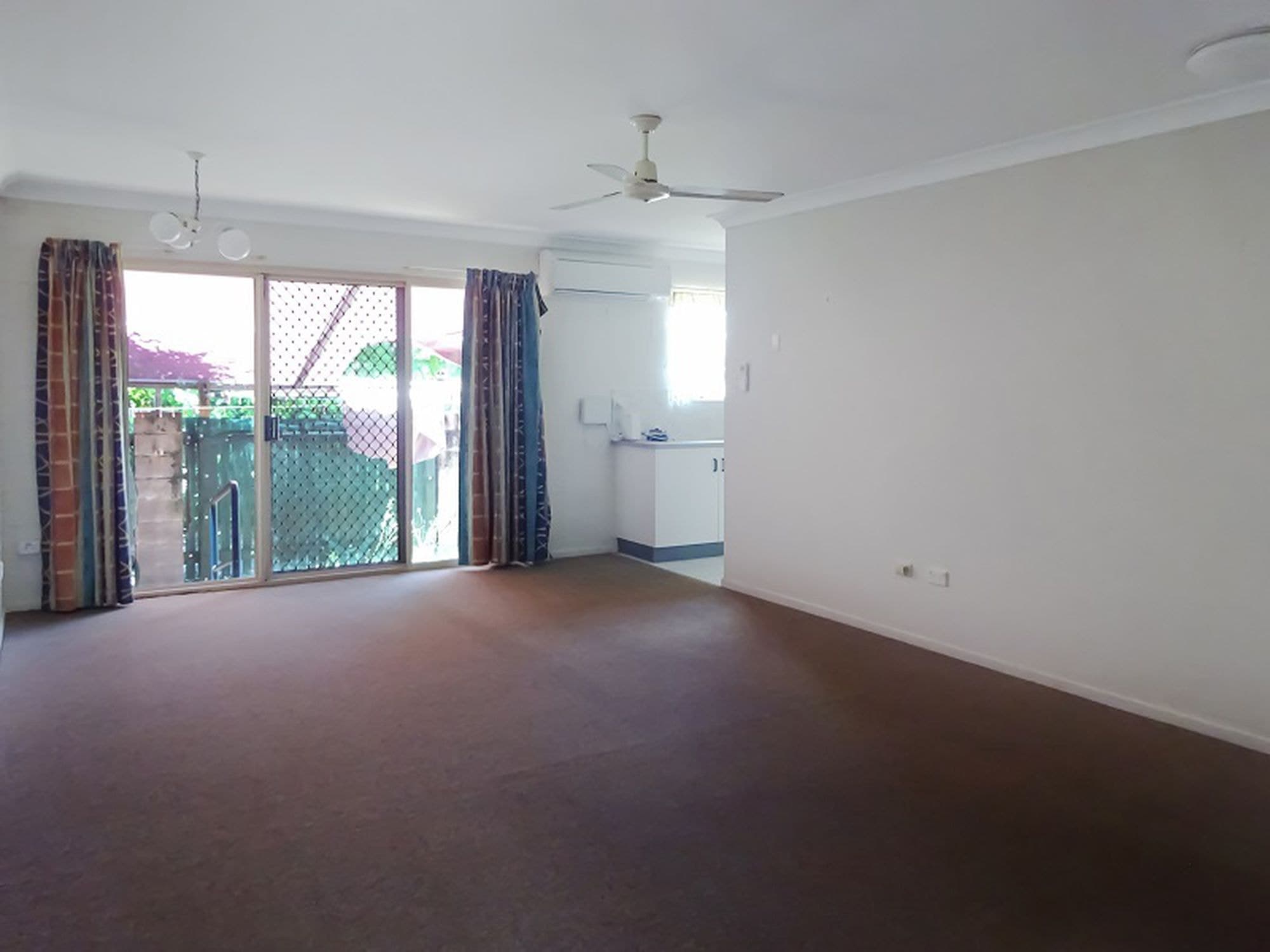 7 / 15-17 Second Avenue, Railway Estate, Railway Estate - Thumbnail 4