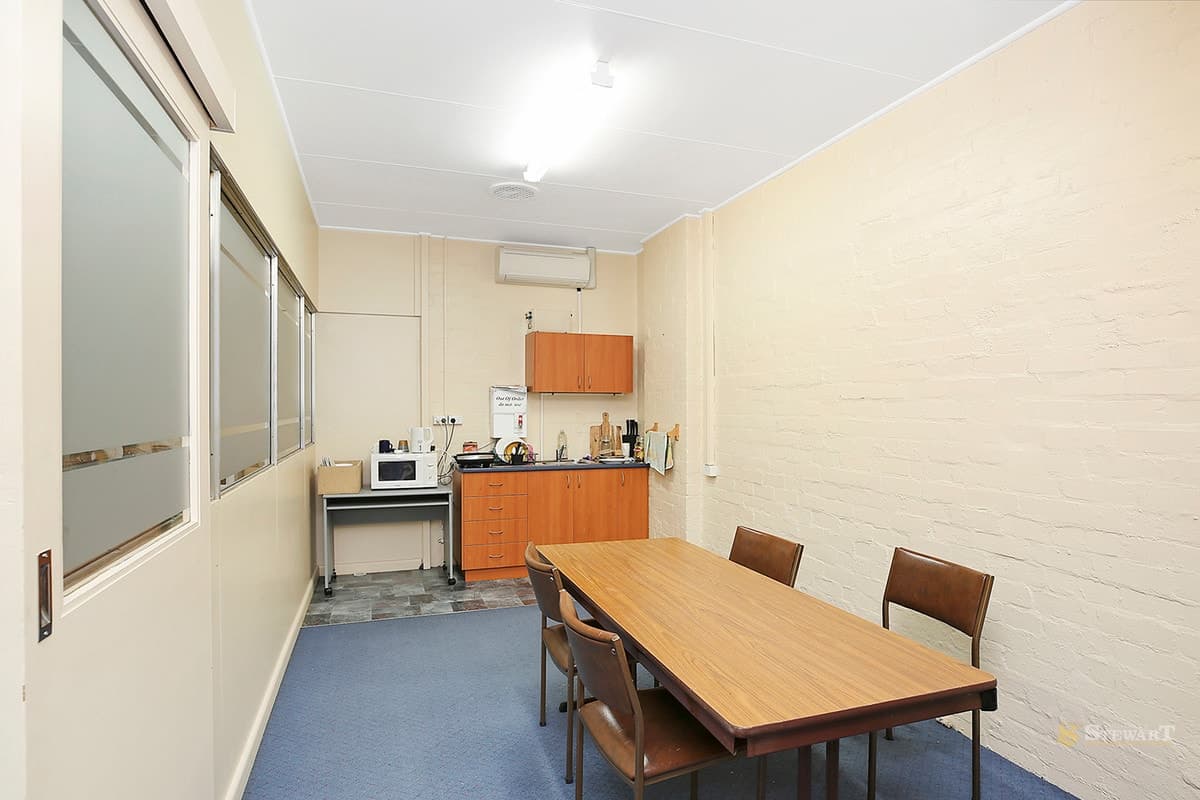 73 Gellibrand Street, Colac, VIC, Colac - Thumbnail 7