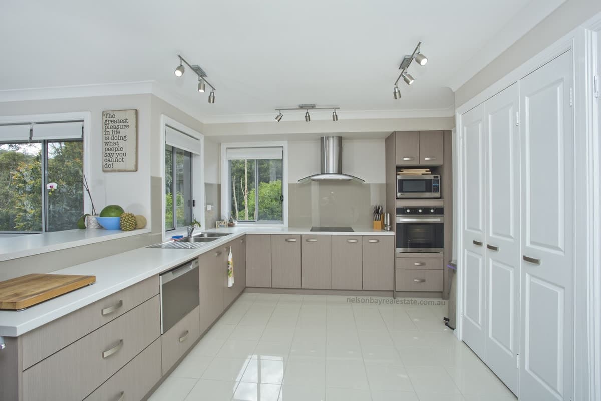 21 Hairtail Close, CORLETTE NSW 2315, Corlette - Thumbnail 2