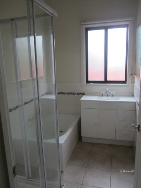 81 Gravesend Street, Colac, VIC, Colac - Thumbnail 3