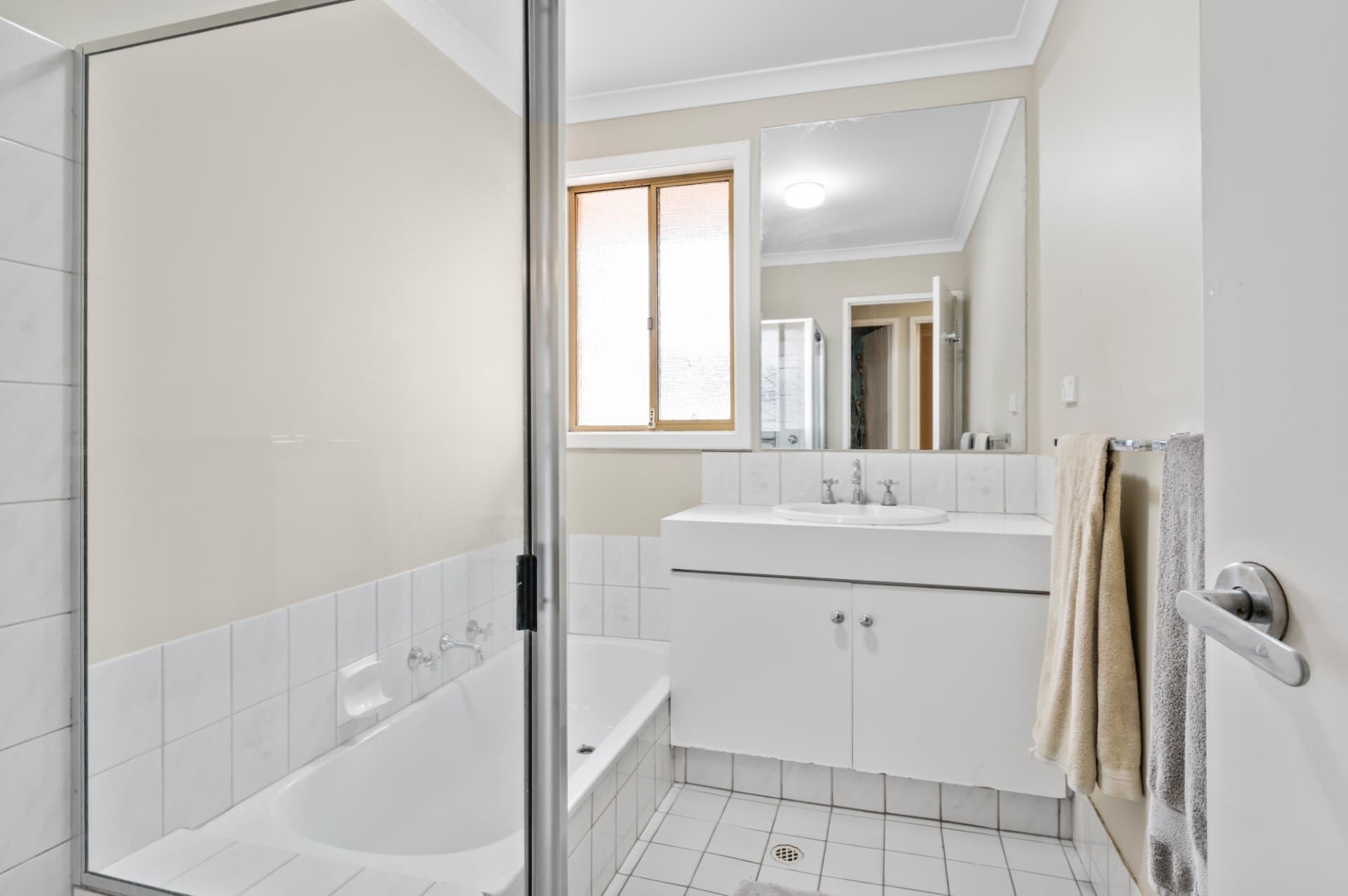 6 Jarvis Place,
	
			
							HANNANS
				
							
							WA
			6430, Hannans - Thumbnail 3