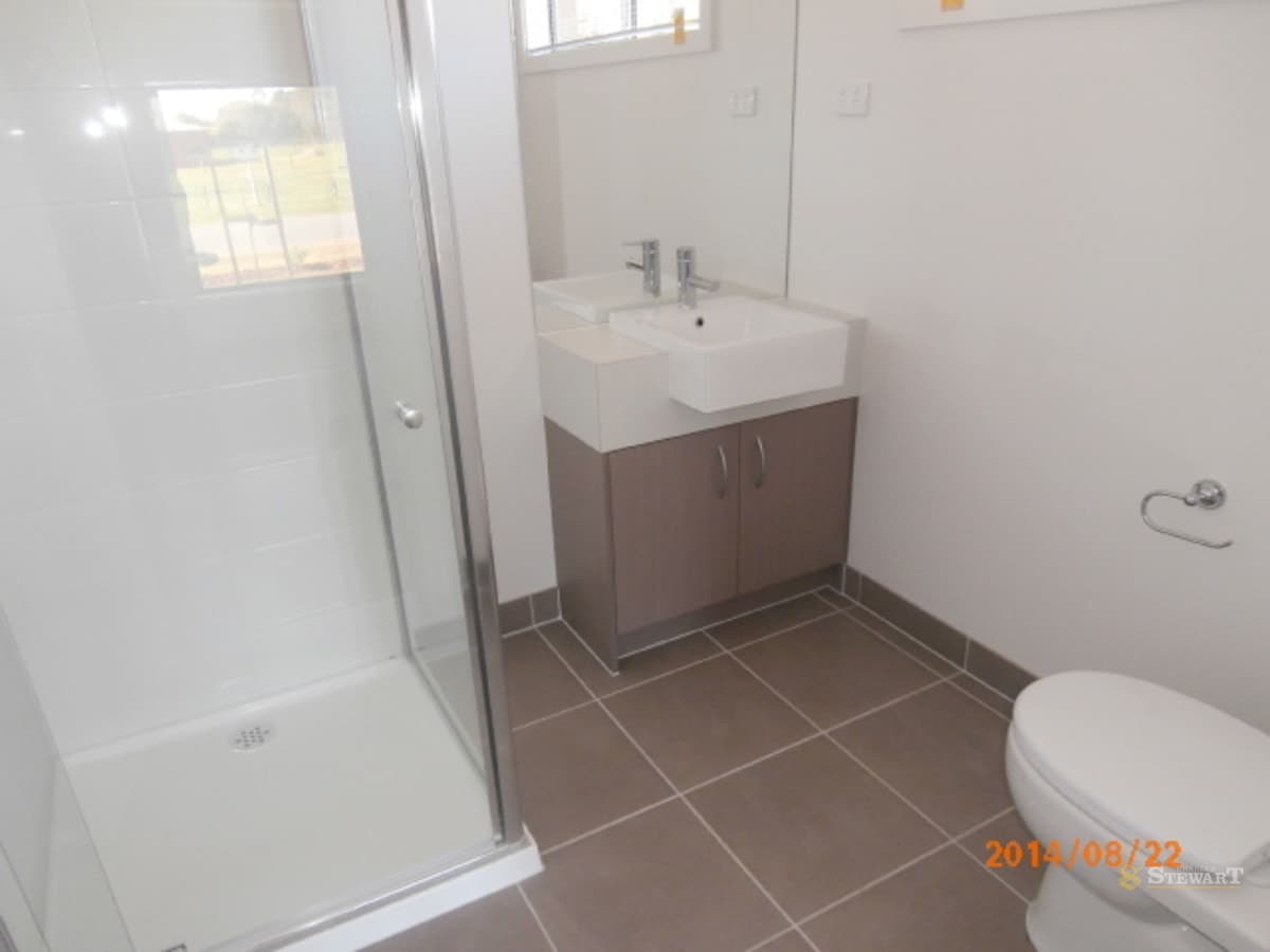 202 Armstrong Street, Elliminyt, VIC, Elliminyt - Thumbnail 5
