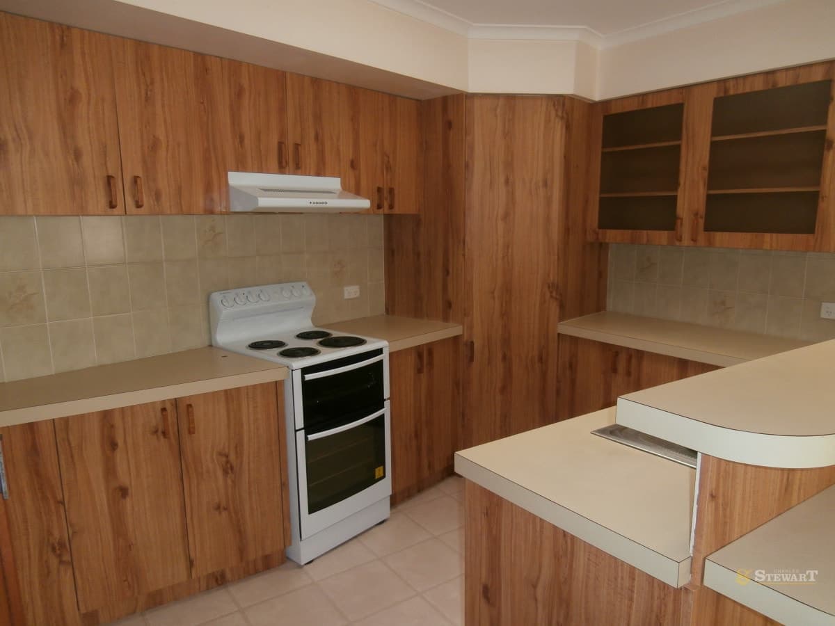 32 Connor Street, Colac, VIC, Colac - Thumbnail 2