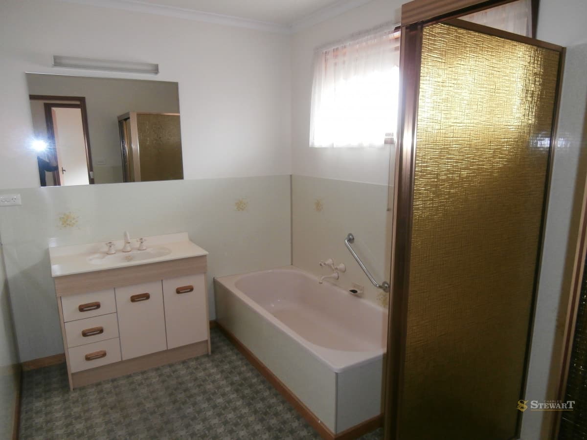 32 Connor Street, Colac, VIC, Colac - Thumbnail 3