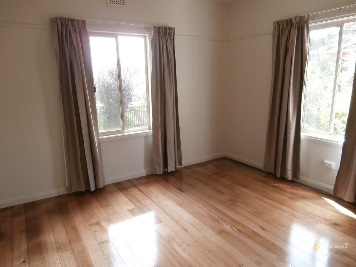 6 Johnstone Crescent, Colac, VIC, Colac - Thumbnail 6