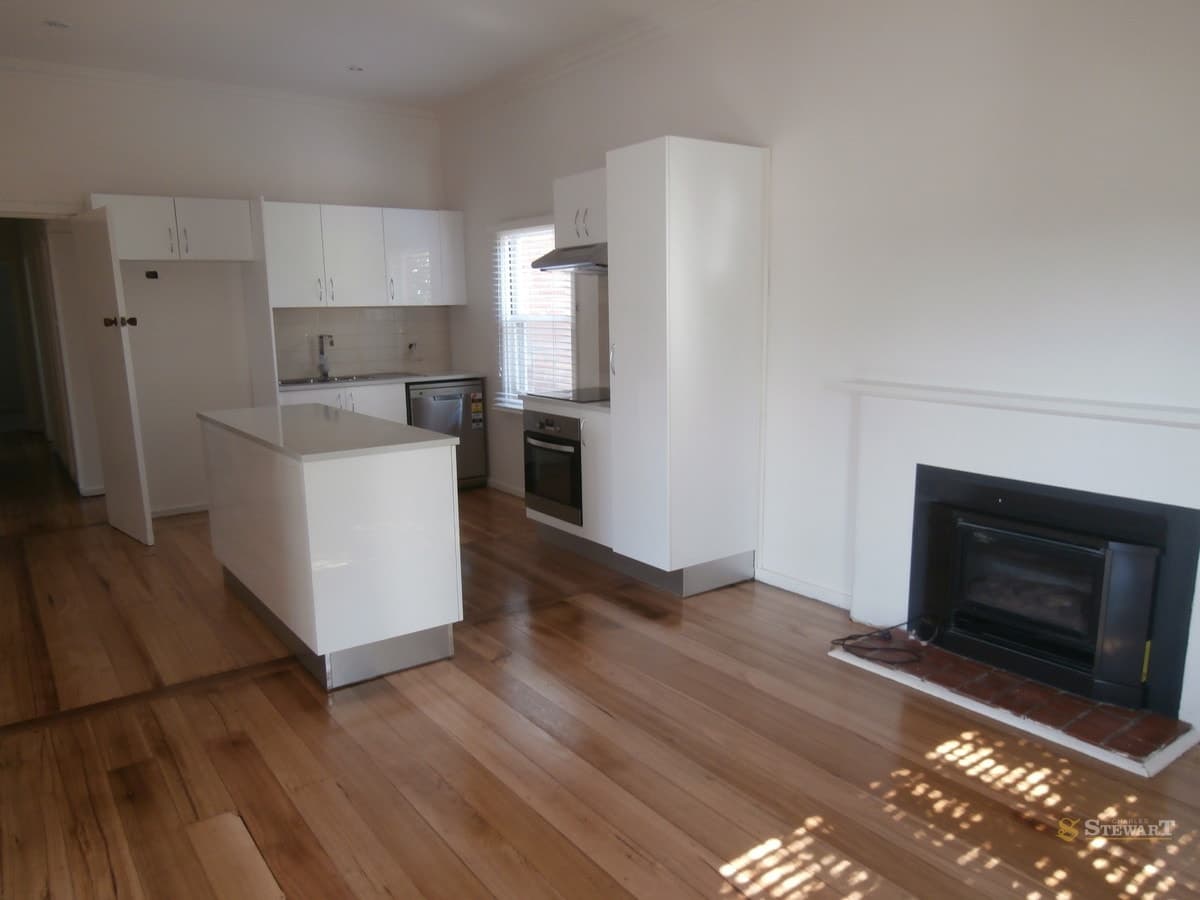 60 Jennings Street, Colac, VIC, Colac - Thumbnail 2